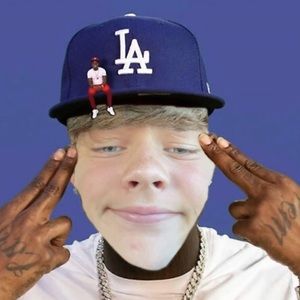 Meet your Posher, Carson